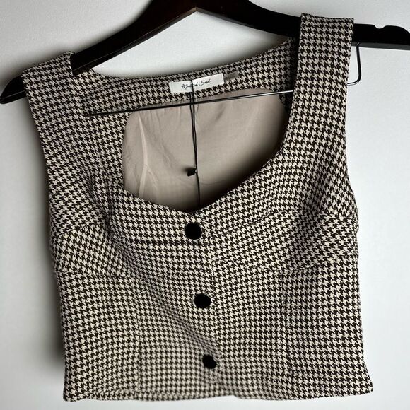 HOUNDSTOOTH BROWN THREE BUTTON VEST TOP - Picture 7 of 12